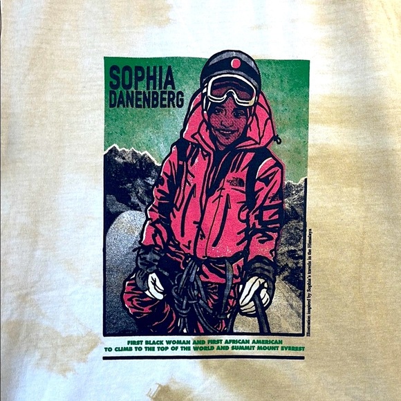 The North Face Beige Graphic Tee - Picture 4 of 8